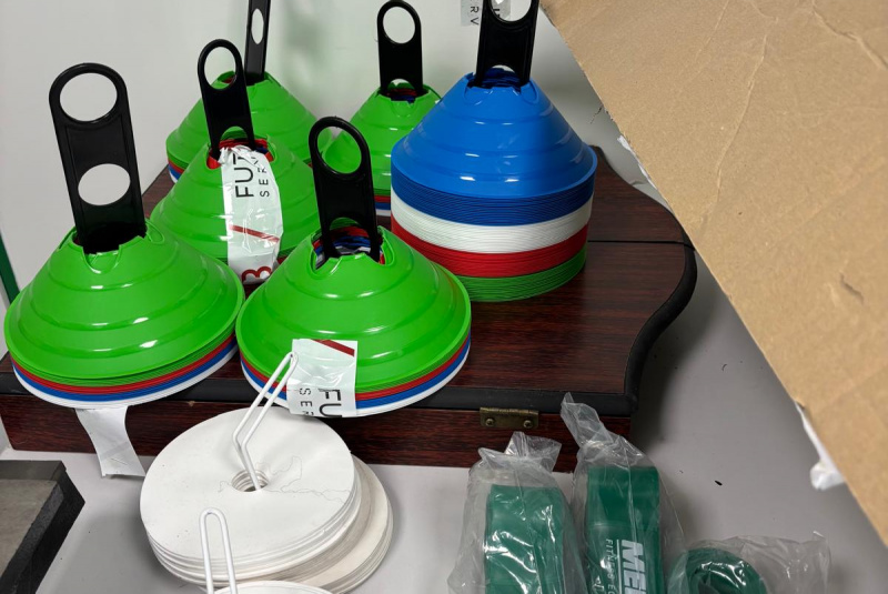 Novinky / Materiálna pomoc pre naše mládežnické mužstvá  - foto